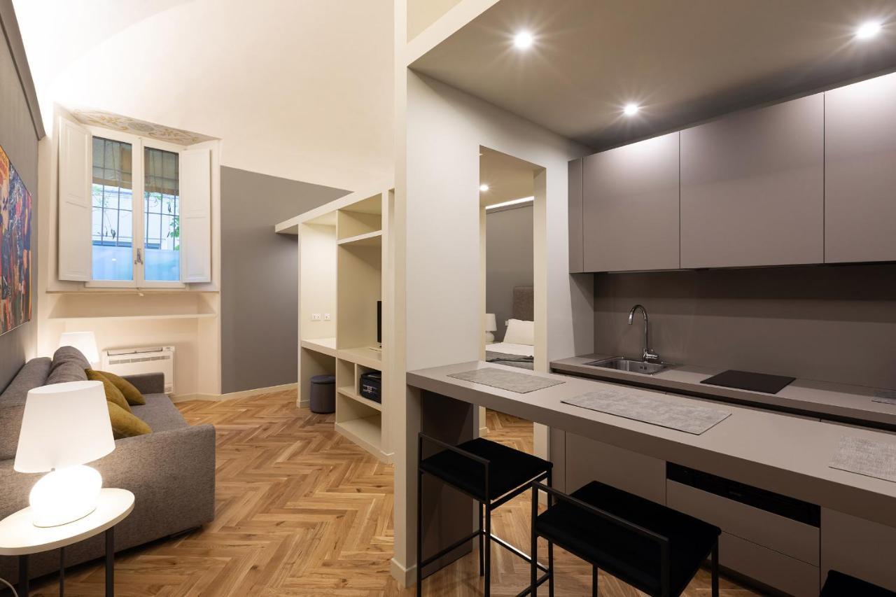Palazzo Liberati Apartments Parma Buitenkant foto